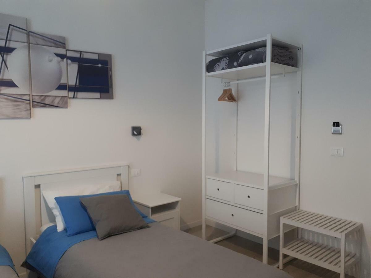 Soleluna Fiera 6 Rooms Bologna Eksteriør bilde